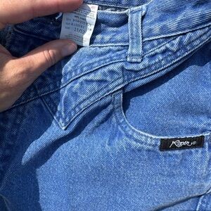 Roper Women's High Rise Blue Jeans